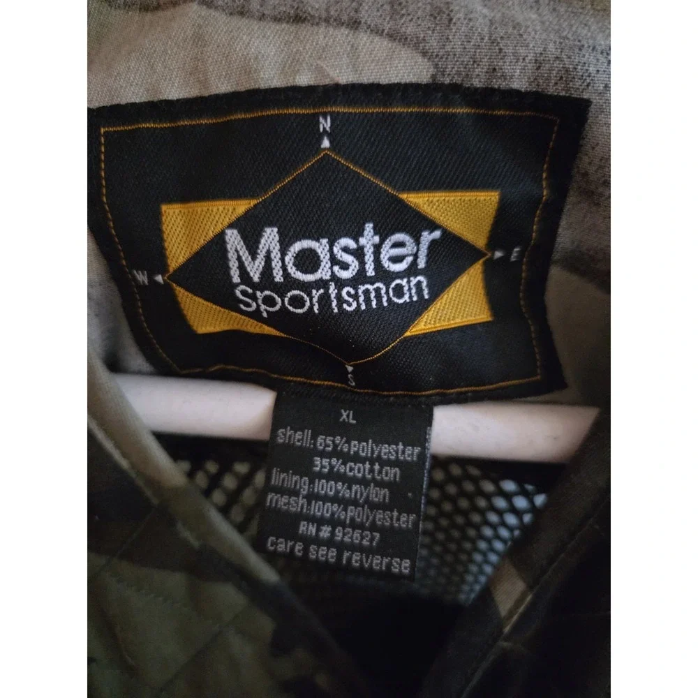 Master Sportsman Camo Vest Size Mens XL Hunting Fishing Outdoors Nice Green
